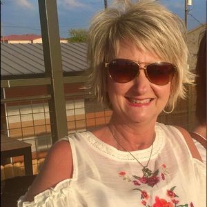 Meet your Posher, Susan